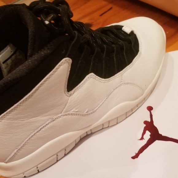 AIR JORDAN 10 RETRO - Picture 2 of 7